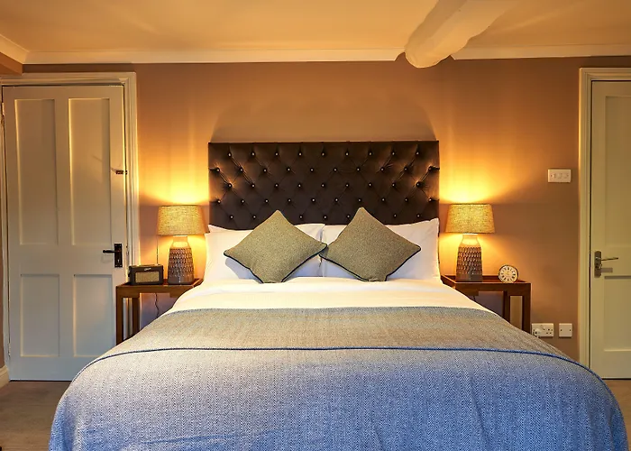 The Horse And Groom Inn