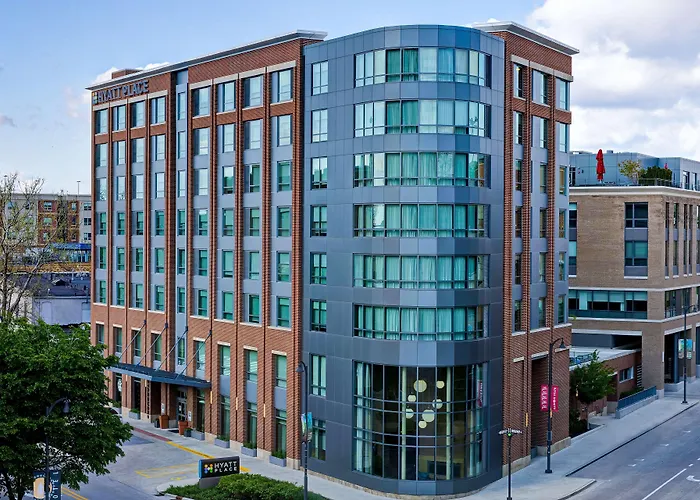 Hyatt Place Bloomington / Normal