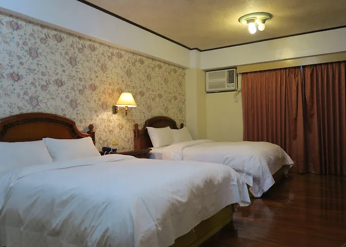 Champagne Hotel