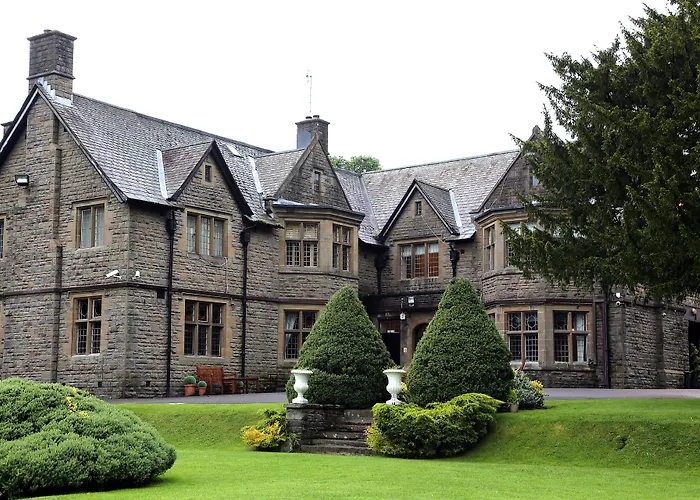 Maes Manor Country Hotel