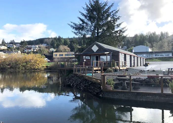 Wheeler On The Bay Lodge And Marina