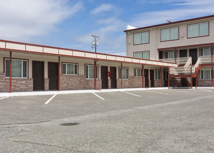 Flagstone Motel