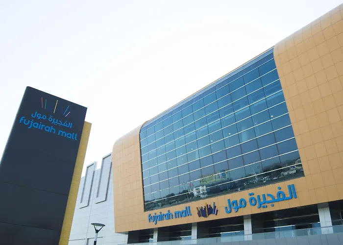 Royal M Hotel Fujairah By Gewan