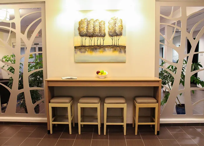 Microtel Inn & Suites By Wyndham - Penn Yan