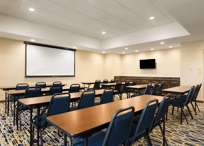 Hampton Inn By Hilton Kennewick At Southridge
