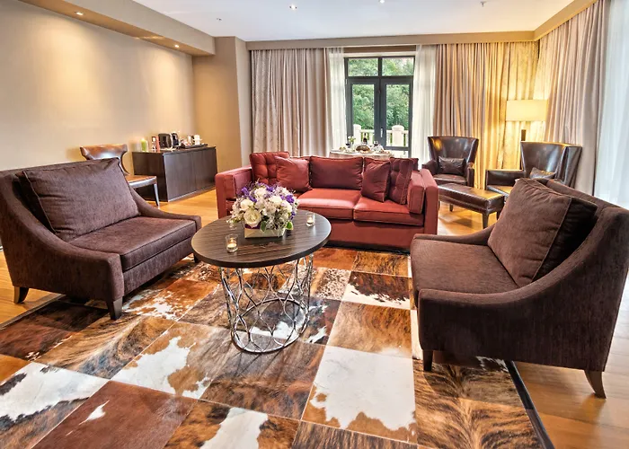 Crowne Plaza - Borjomi By Ihg