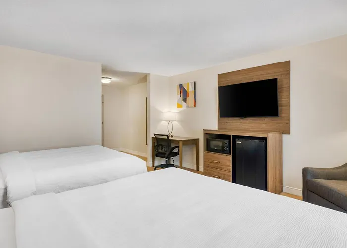 Baldwin Inn & Suites, Surestay Collection By Best Western