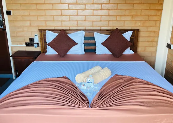 Florance Nice Hotel Weligama
