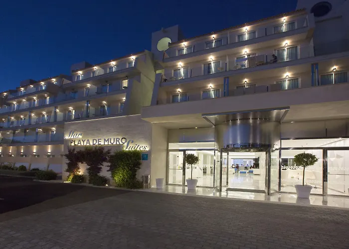 Mar Hotels Playa De Muro Suites