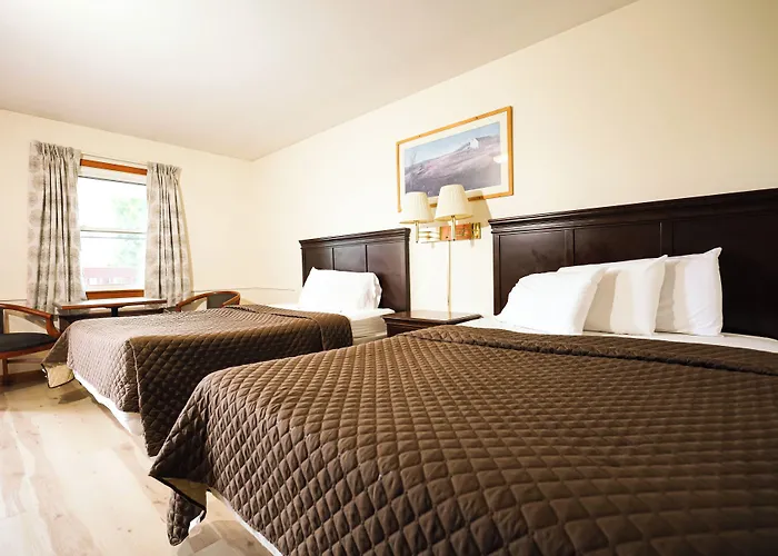 Chatham Travel Lodge