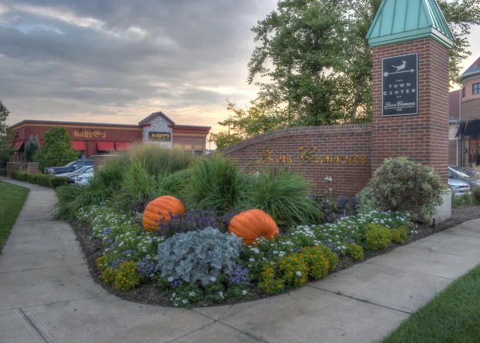Holiday Inn Express & Suites Toledo South - Perrysburg By Ihg