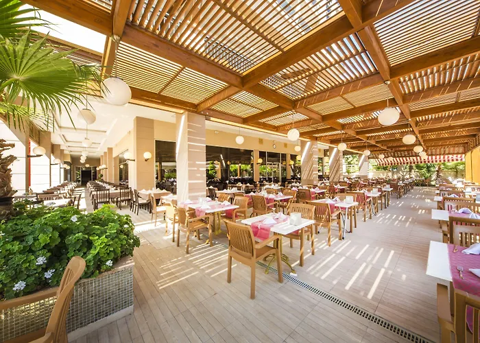 Dizalya Palm Garden Hotel