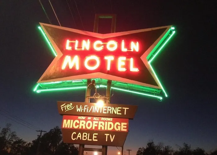 Lincoln Motel