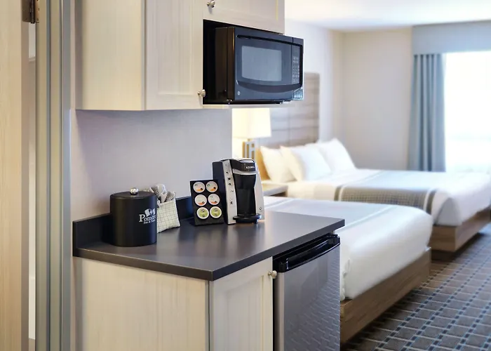 Pomeroy Inn And Suites Vermilion