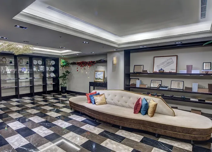 53 Hotel