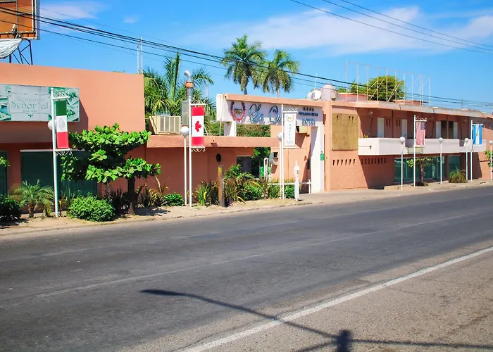 Hotel La Quinta Posada Real