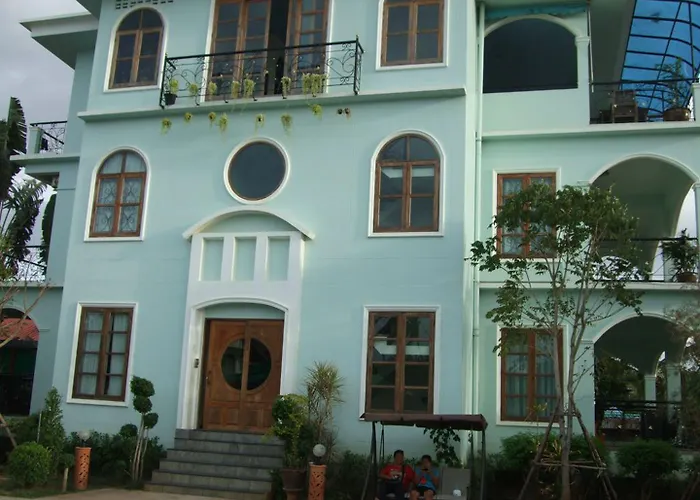 Baan Georges Hotel