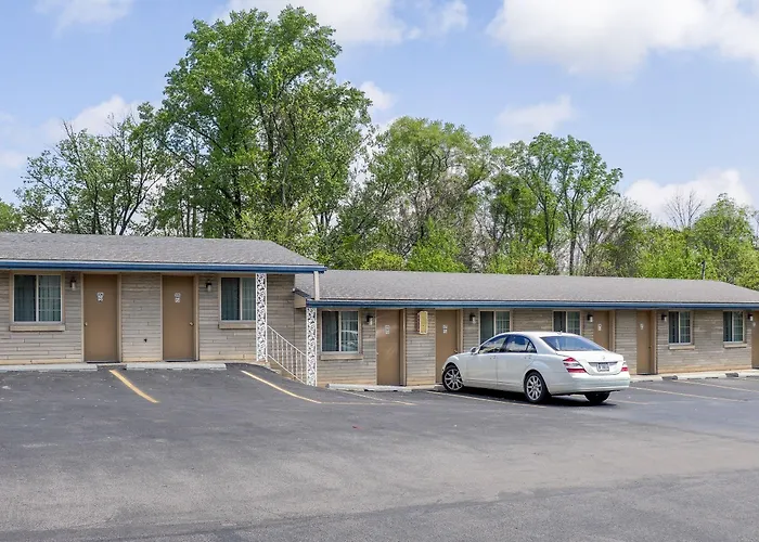 Economy Inn Bloomington