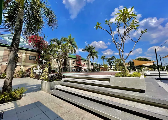 Luisita Central Park Hotel