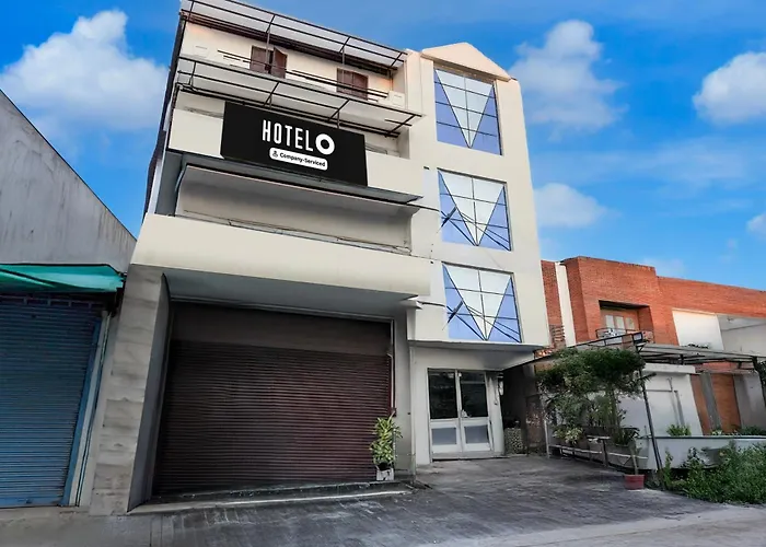Hotel O Rudrapur Railway Junction Formerly Krish