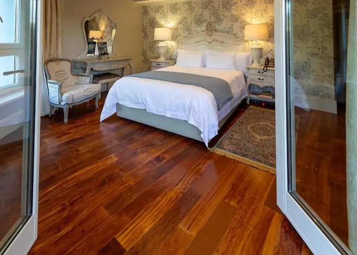 The 506 Hotel