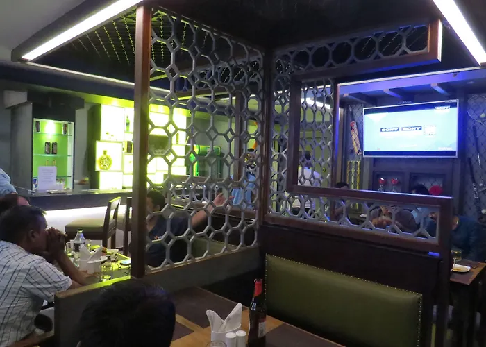 Hotel Pushpak