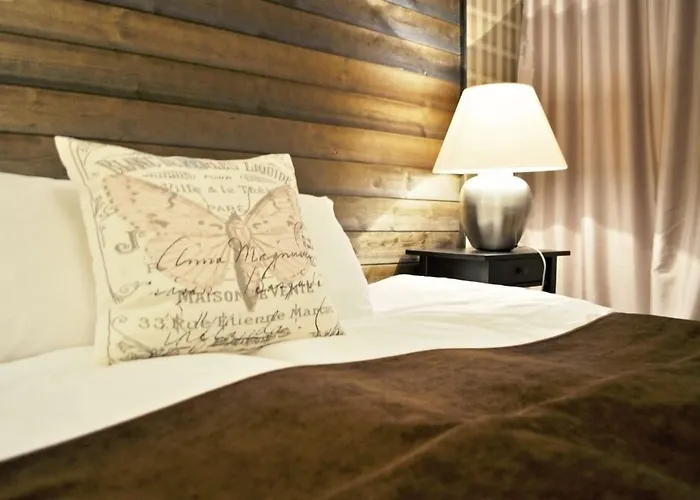 Jennys Hotell Och Restaurang