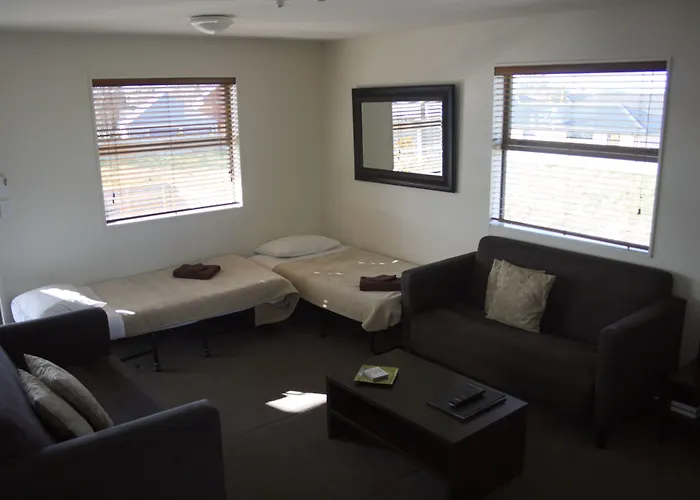 Pegasus Gateway Motels & Apartments