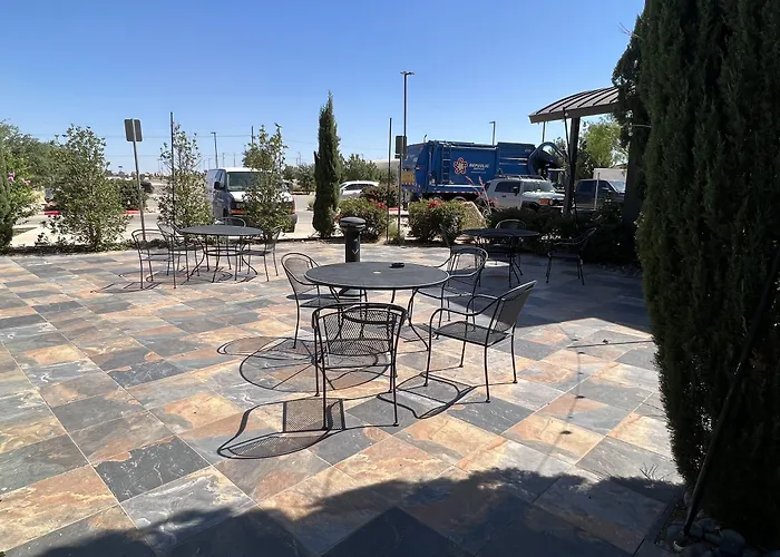 La Quinta Inn & Suites By Wyndham Lubbock Southwest