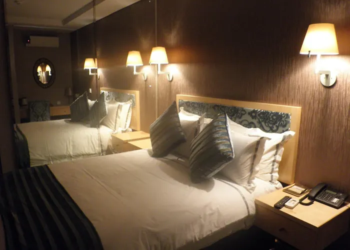 Aquarian Tide Hotel