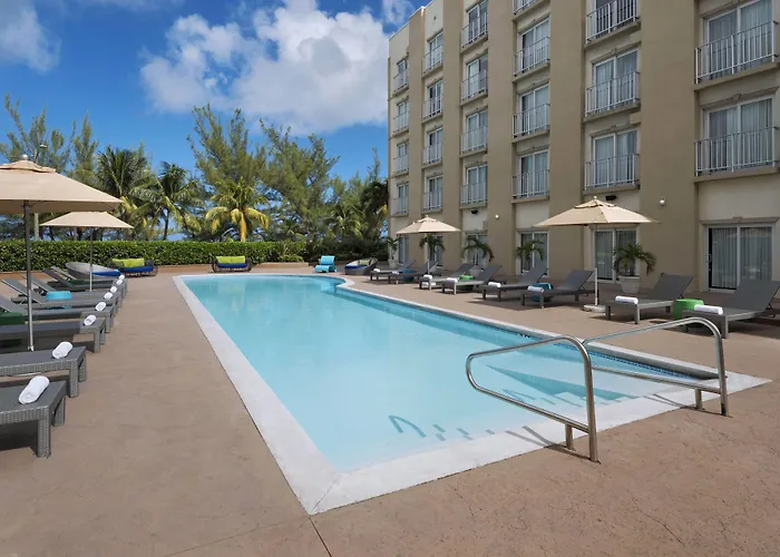 Courtyard By Marriott Nassau Downtown/Junkanoo Beach