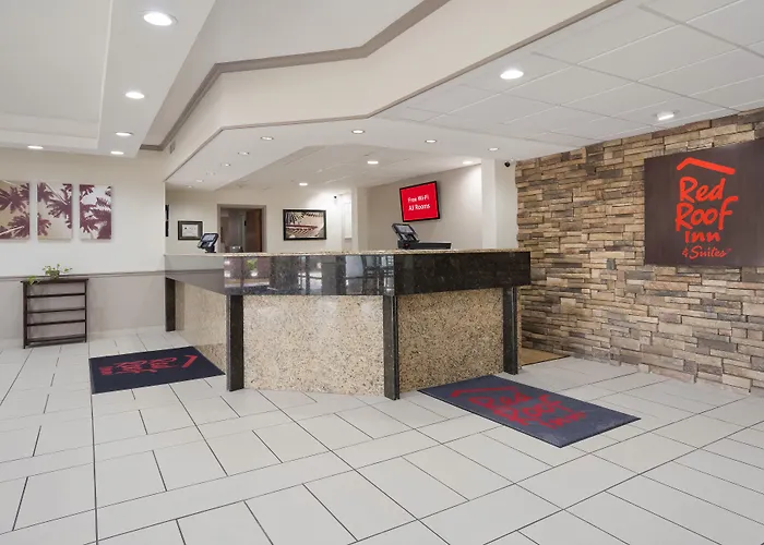 Red Roof Inn & Suites Jacksonville, Nc