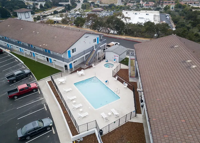 Days Inn By Wyndham Arroyo Grande Pismo Beach