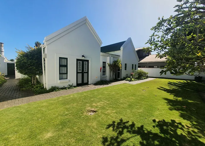 Langholm Hotel