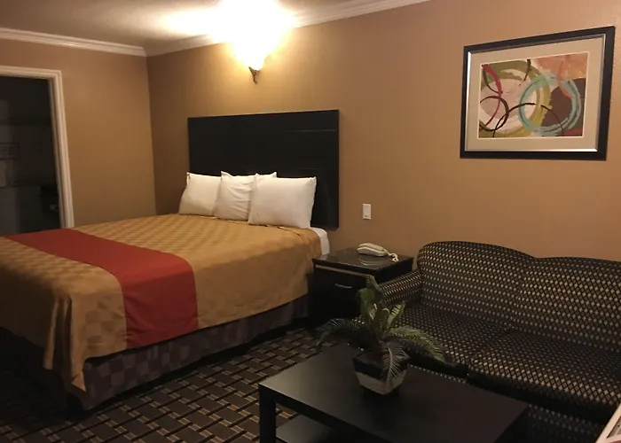 Hacienda Inn