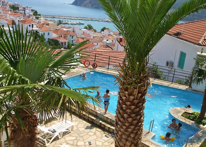 Denise Hotel
