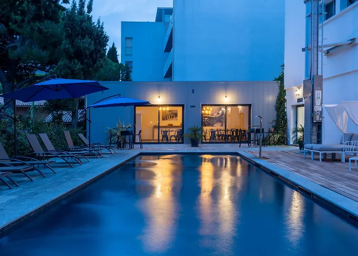 Best Western Hotel Casa Bianca, Piscine Interieure Et Exterieure