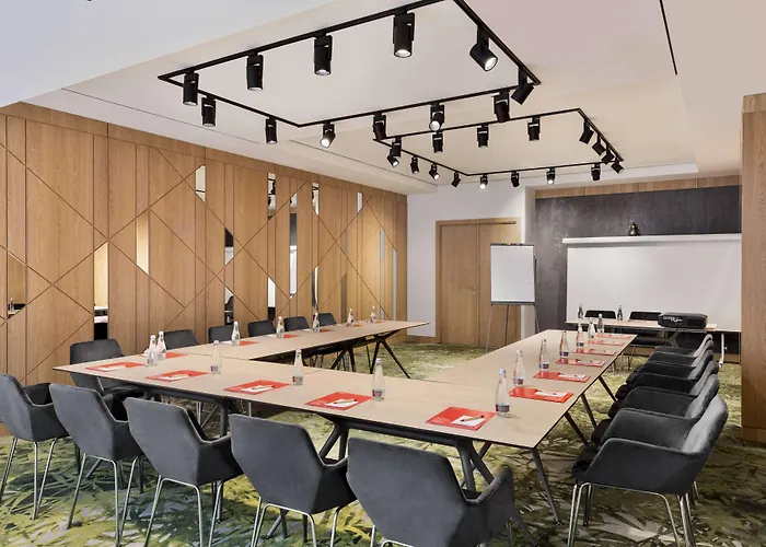 Ramada By Wyndham Slatina Parc