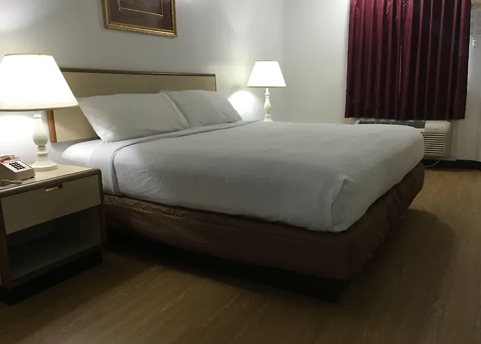 Contempra Inn