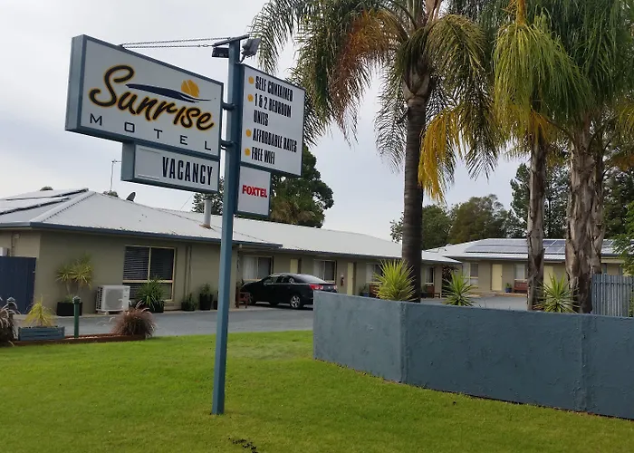Sunrise Motel