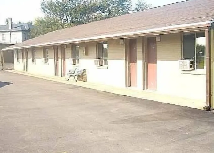 Stadium View Inn