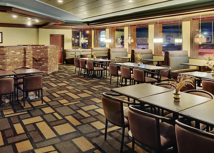 Kindersley Inn