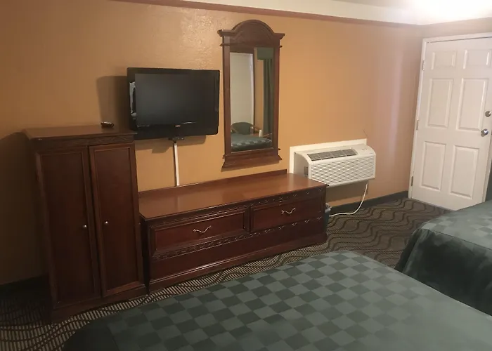 New Corral Motel
