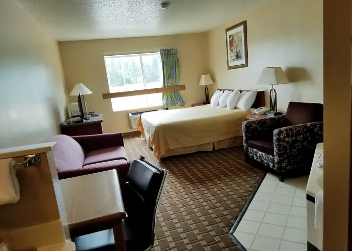 Inn Of The Pines