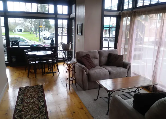 The Inn In Westport