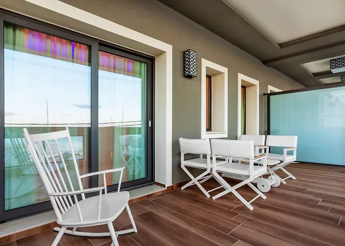 Porto Marine Hotel