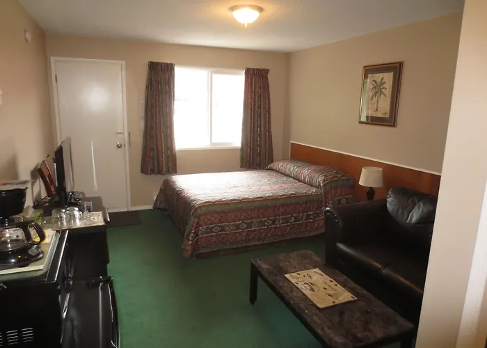 Overlander Motel