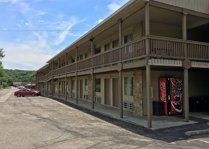 Salt Creek Inn