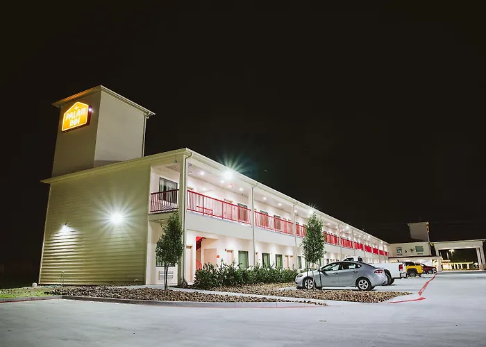 Palace Inn 290 & Jones Rd