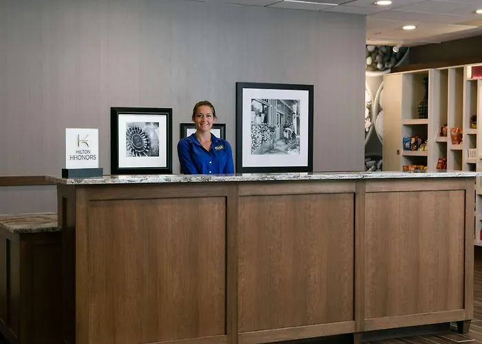 Hampton Inn & Suites Mason City, Ia